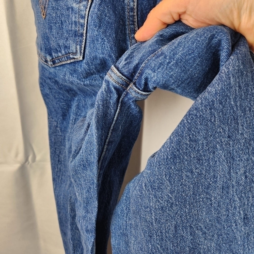 Levi's Wedgie Straight jeans size 25 in EUC - Picture 9 of 10
